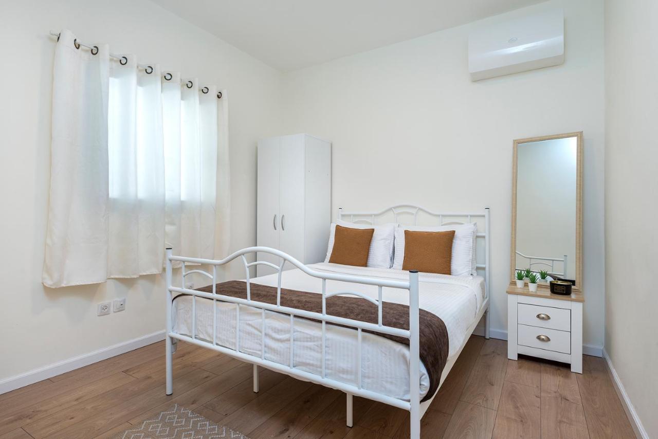 Melony Apartments Yam Suf Street إيلات المظهر الخارجي الصورة