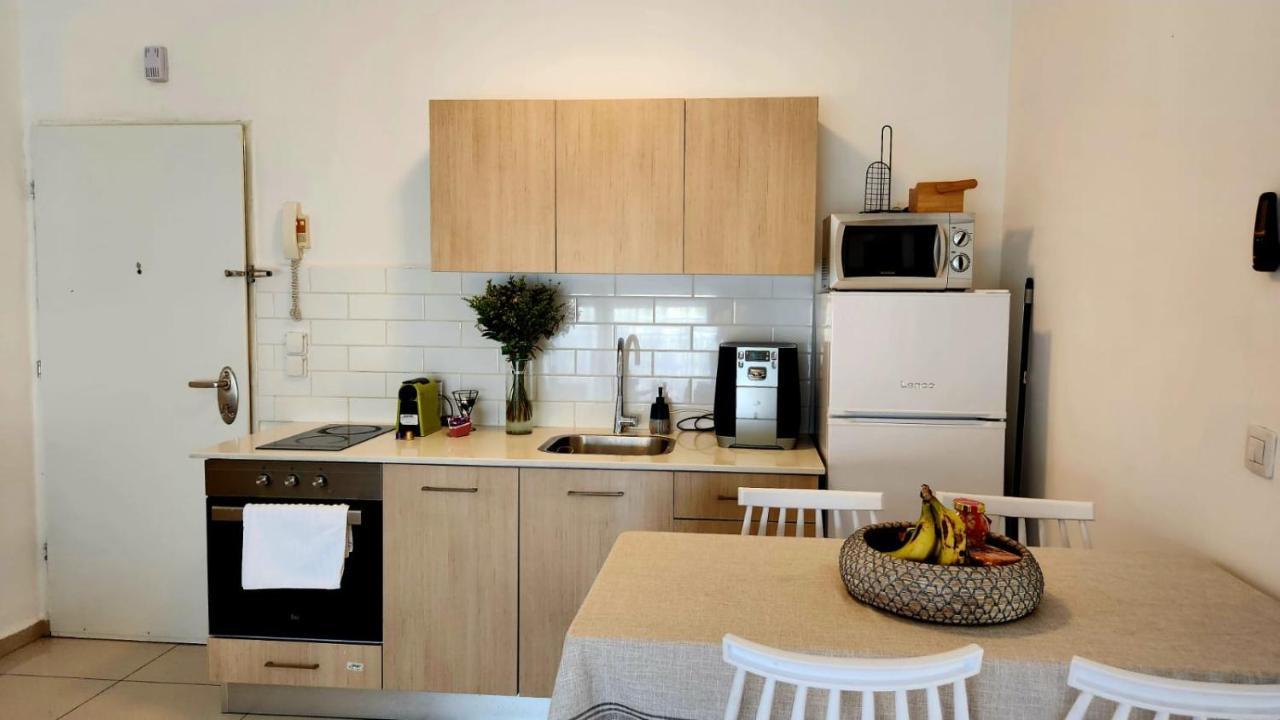 Melony Apartments Yam Suf Street إيلات المظهر الخارجي الصورة